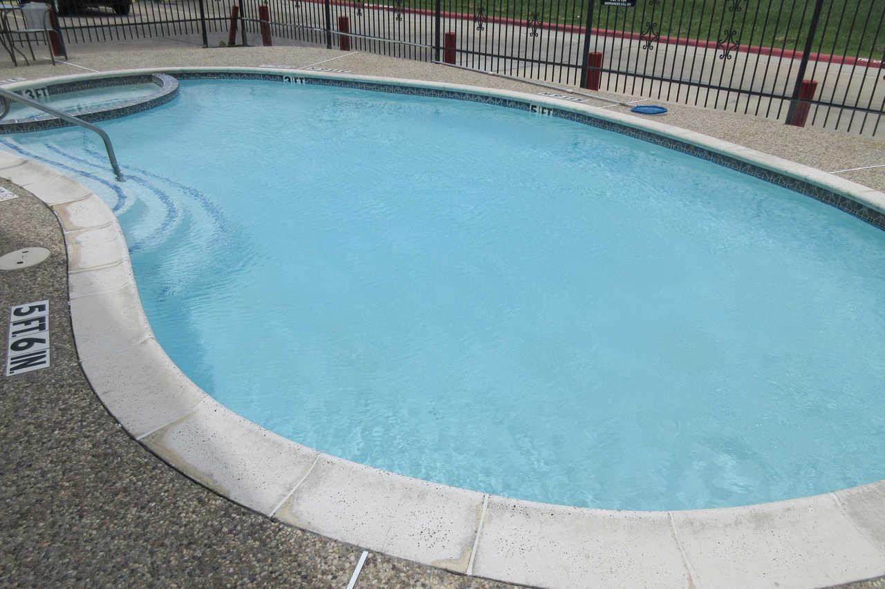 Quality Inn And Suites Port Arthur Nederland エクステリア 写真