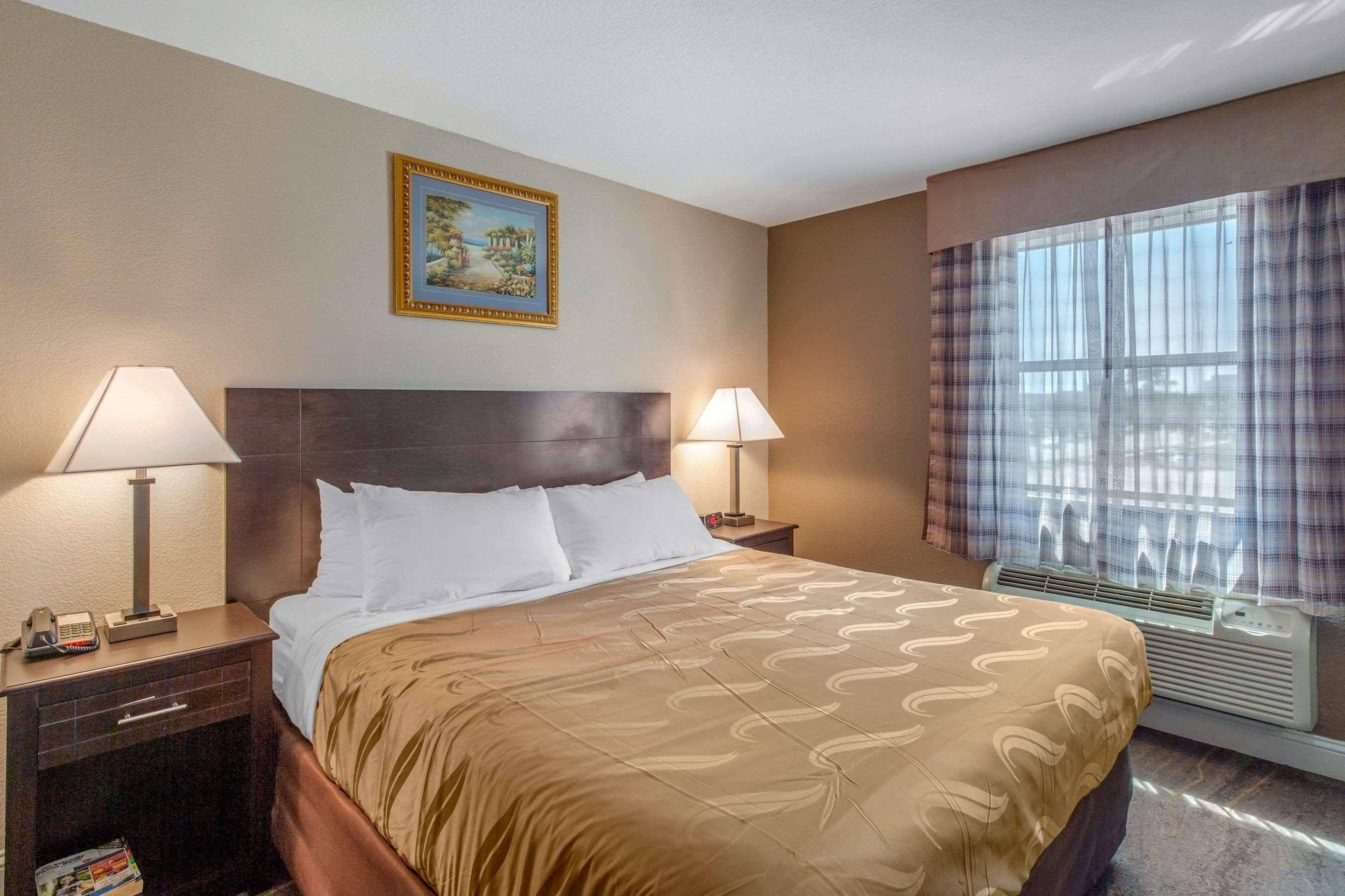 Quality Inn And Suites Port Arthur Nederland エクステリア 写真